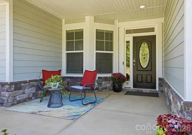 Photo 3 of Single family home for sale at 2014 Old Evergreen Pkwy, Indian Trail, NC 28079 | MLS# 4433757 | Listing updated on 2026-10-18