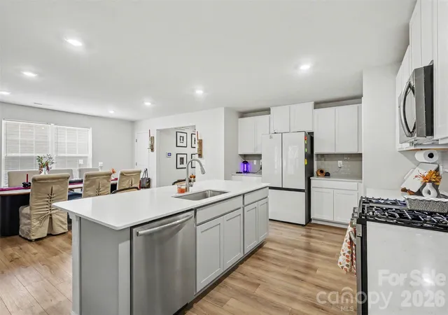 Photo 3 of Single family home for sale at 149 Catawba Walk Way, Statesville, NC 28625 | MLS# 4433770 | Listing updated on 2026-10-20