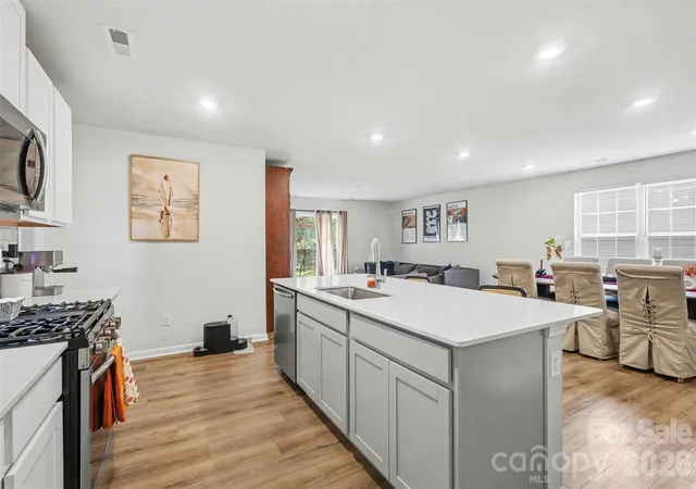 Photo 4 of Single family home for sale at 149 Catawba Walk Way, Statesville, NC 28625 | MLS# 4433770 | Listing updated on 2026-10-20