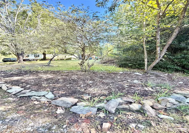 Photo 2 of Single family home for sale at 1364 Lithia Springs Rd, Moravian Falls, NC 28654 | MLS# 4433772 | Listing updated on 2026-10-20