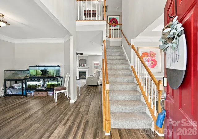 Photo 3 of Single family home for sale at 6730 Reedy Crk Rd, Charlotte, NC 28215 | MLS# 4433782 | Listing updated on 2026-10-30