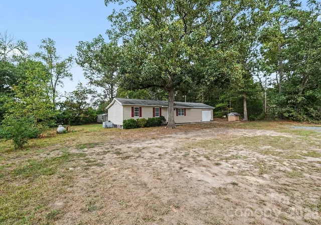 Photo 1 of Single family home for sale at 1101 Jack Davis Rd, Monroe, NC 28112 | MLS# 4433802 | Listing updated on 2026-10-16