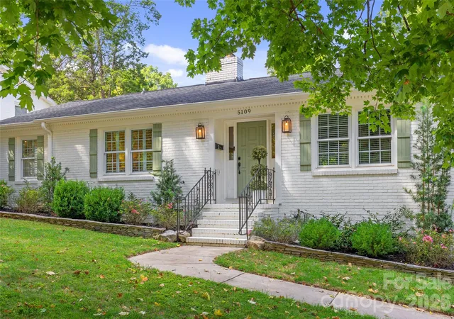 Photo 1 of Single family home for sale at 5109 Wedgewood Dr, Charlotte, NC 28210 | MLS# 4433813 | Listing updated on 2026-10-16
