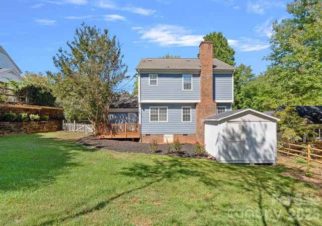 Photo 2 of Single family home for sale at 12424 Cool Mist Ln, Huntersville, NC 28078 | MLS# 4433827 | Listing updated on 2026-10-22