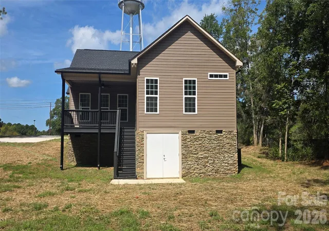Photo 4 of Single family home for sale at 103 Saint Michael Ave, Great Falls, SC 29055 | MLS# 4433828 | Listing updated on 2026-10-14
