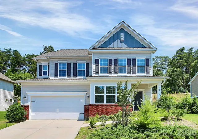 Photo 1 of Single family home for sale at 14527 Murfield Ct, Charlotte, NC 28278 | MLS# 4433840 | Listing updated on 2026-10-13