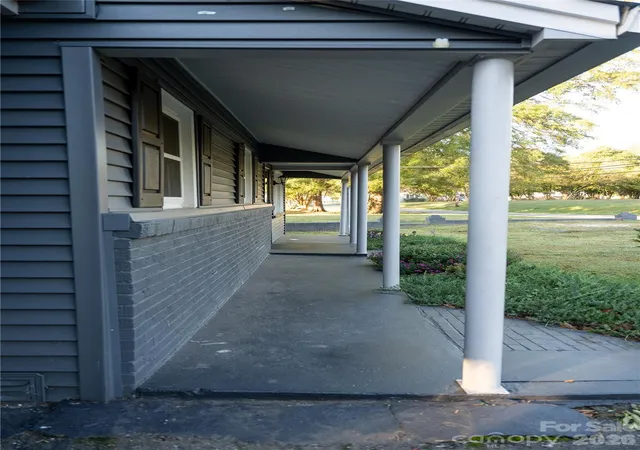 Photo 2 of Single family home for sale at 657 12th Avenue, Gastonia, NC 28054 | MLS# 4433845 | Listing updated on 2026-10-29