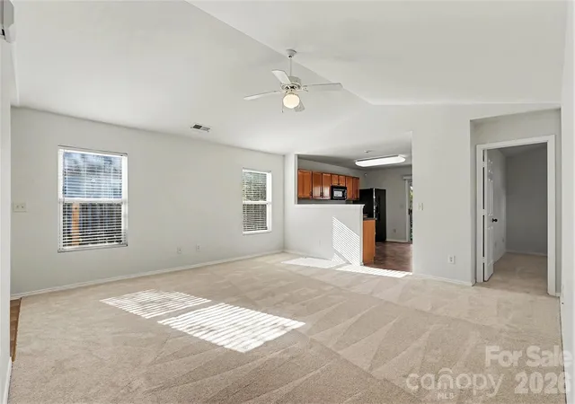 Photo 4 of Single family home for sale at 2122 Buckleigh Dr, Charlotte, NC 28215 | MLS# 4433854 | Listing updated on 2026-10-24