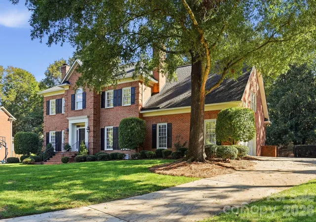 Photo 1 of Single family home for sale at 1211 Jericho Ln, Charlotte, NC 28270 | MLS# 4433855 | Listing updated on 2026-10-20