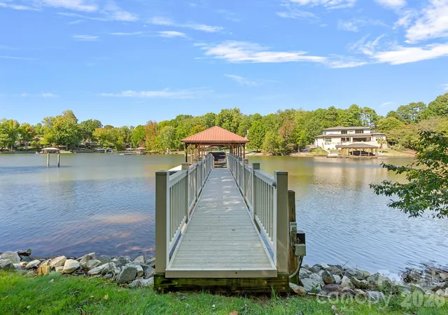 Photo 3 of Single family home for sale at 481 Kemp Rd, Mooresville, NC 28117 | MLS# 4433858 | Listing updated on 2026-10-29