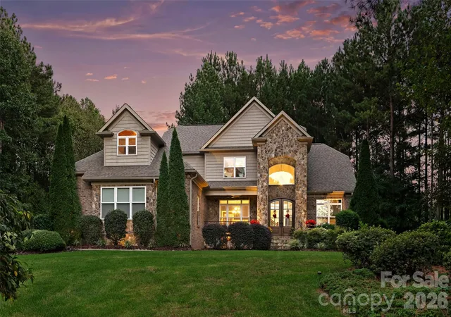 Photo 1 of Single family home for sale at 6653 Goose Point Dr, Denver, NC 28037 | MLS# 4433865 | Listing updated on 2026-10-28