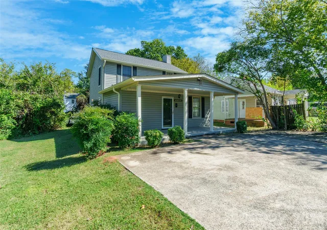 Photo 1 of Single family home for sale at 1050 Park Ave Ext, Rock Hill, SC 29732 | MLS# 4433866 | Listing updated on 2026-10-20