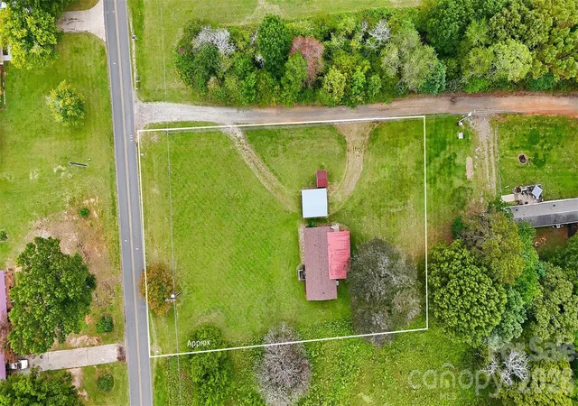 Photo 29 of Single family home for sale at 425 E Lackey Farm Rd, Stony Point, NC 28678 | MLS# 4433881 | Listing updated on 2026-10-14