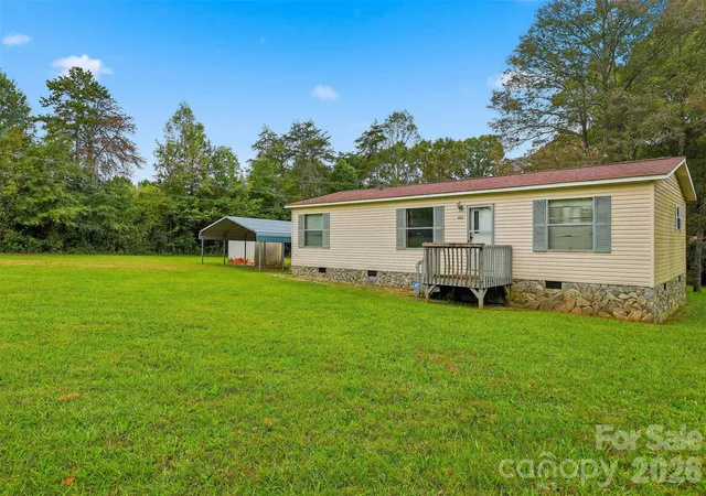 Photo 3 of Single family home for sale at 425 E Lackey Farm Rd, Stony Point, NC 28678 | MLS# 4433881 | Listing updated on 2026-10-14
