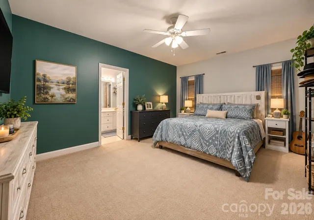 Photo 1 of Single family home for sale at 511 S Zion St, Landis, NC 28088 | MLS# 4433896 | Listing updated on 2026-10-27