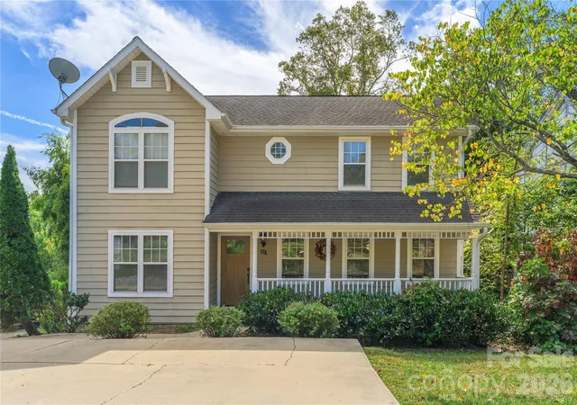 Photo 1 of Multi family home for sale at 17 Sheridan Rd, Asheville, NC 28803 | MLS# 4433918 | Listing updated on 2026-10-28
