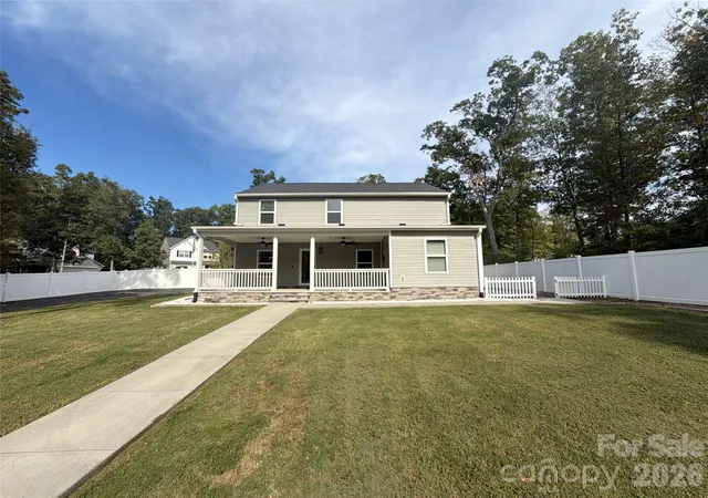 Photo 4 of Single family home for sale at 838 Sorrel Ln, Oakboro, NC 28129 | MLS# 4433928 | Listing updated on 2026-10-14