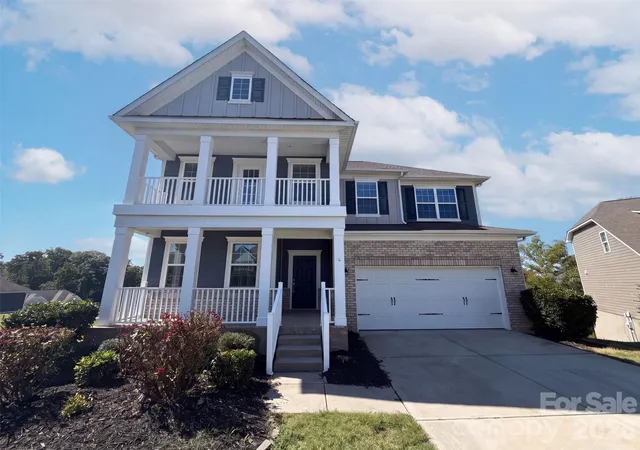 Photo 1 of Single family home for sale at 6219 Shumard Oak Way, Fort Mill, SC 29707 | MLS# 4433935 | Listing updated on 2026-10-14