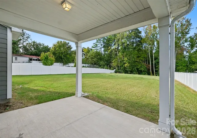 Photo 3 of Single family home for sale at 14415 Holbrooks Rd, Huntersville, NC 28078 | MLS# 4433936 | Listing updated on 2026-10-24