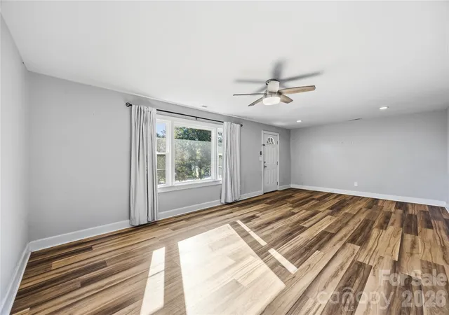 Photo 4 of Single family home for sale at 468 Edwards St, Rutherfordton, NC 28139 | MLS# 4433942 | Listing updated on 2026-10-21