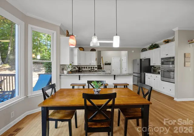 Photo 4 of Single family home for sale at 9014 Oxfordshire Ct, Huntersville, NC 28078 | MLS# 4433963 | Listing updated on 2026-10-31