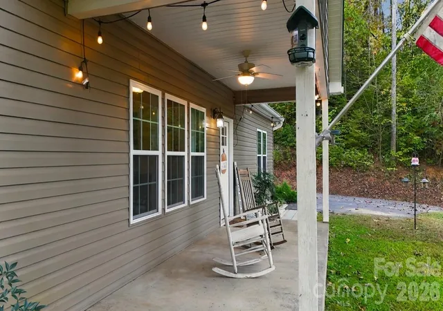 Photo 3 of Single family home for sale at 201 Woodhaven Ests, Sylva, NC 28779 | MLS# 4433982 | Listing updated on 2026-10-15