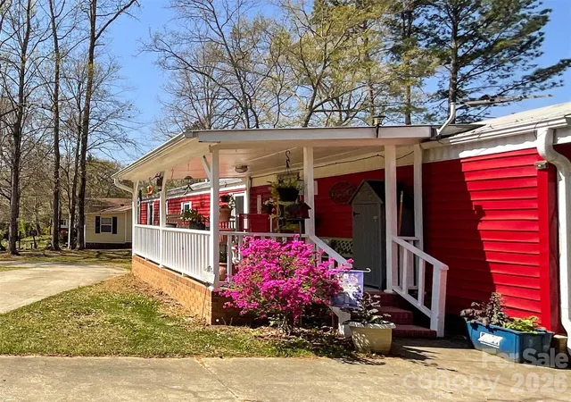Photo 1 of Single family home for sale at 6708 Aerowood Cir, Waxhaw, NC 28173 | MLS# 4433989 | Listing updated on 2026-10-14