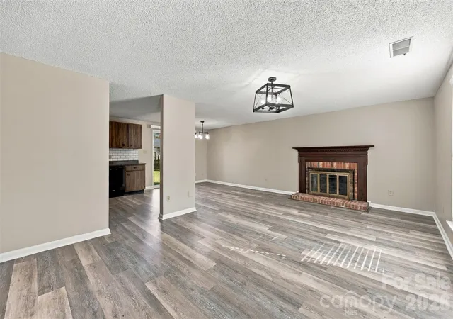 Photo 3 of Single family home for sale at 5915 Sunset Chase Ln, Charlotte, NC 28212 | MLS# 4433995 | Listing updated on 2026-10-24