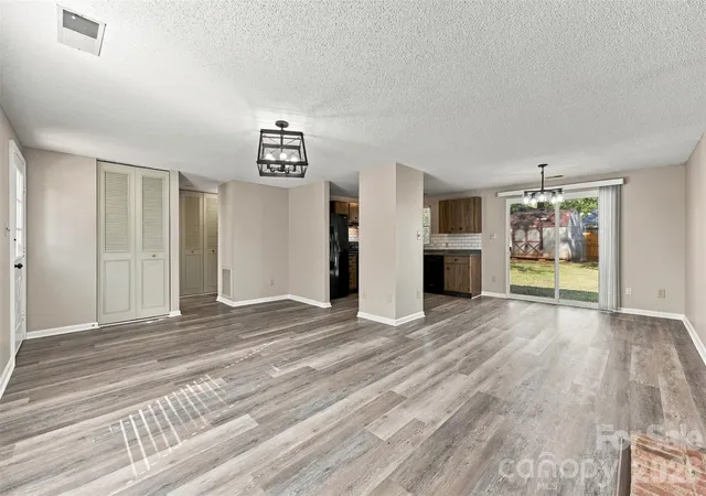 Photo 4 of Single family home for sale at 5915 Sunset Chase Ln, Charlotte, NC 28212 | MLS# 4433995 | Listing updated on 2026-10-24