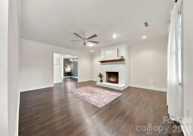 Photo 1 of Townhouse for sale at 414 4th Avenue NE, Hickory, NC 28601 | MLS# 4434009 | Listing updated on 2026-10-13