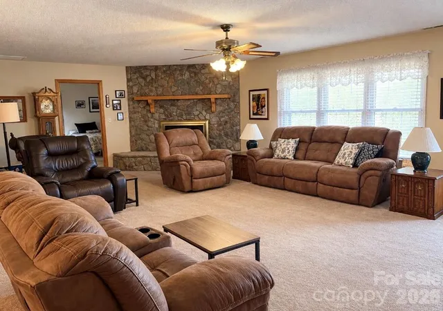 Photo 2 of Single family home for sale at 3512 Goodson Rd, Maiden, NC 28650 | MLS# 4434010 | Listing updated on 2026-10-14