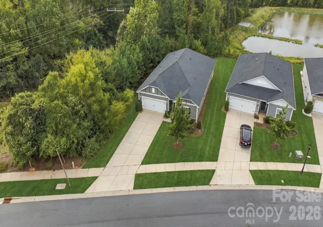 Photo 3 of Single family home for sale at 7722 Porrera St, Charlotte, NC 28214 | MLS# 4434037 | Listing updated on 2026-10-14