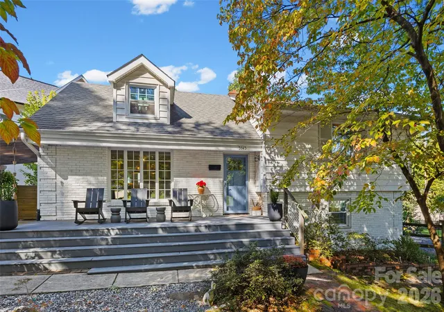Single family home for sale at 5145 Murrayhill Dr, Charlotte, NC 28210 | MLS# 4434043