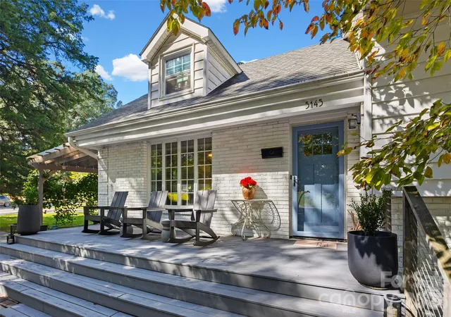 Photo 3 of Single family home for sale at 5145 Murrayhill Dr, Charlotte, NC 28210 | MLS# 4434043 | Listing updated on 2026-10-30