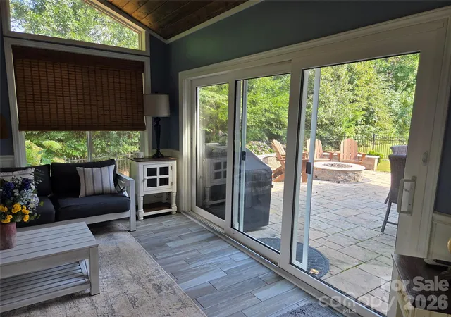 Photo 3 of Single family home for sale at 9158 Cantrell Way, Huntersville, NC 28078 | MLS# 4434045 | Listing updated on 2026-10-14