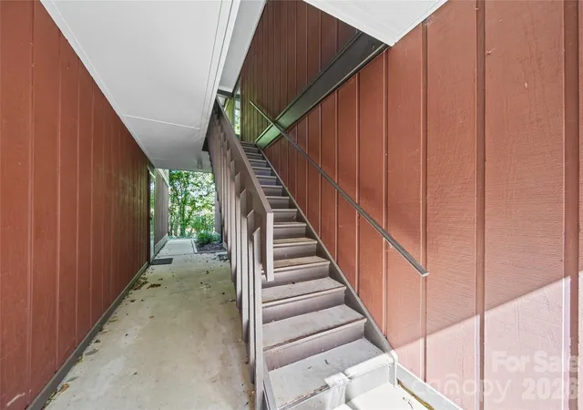Listing Photo 4 - Condo for sale in building located at 47 Edgewood Ave, Concord, NC 28025 - Unit #Apt. B8