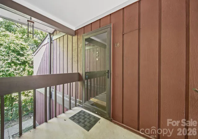 Listing Photo 5 - Condo for sale in building located at 47 Edgewood Ave, Concord, NC 28025 - Unit #Apt. B8
