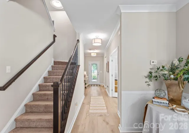 Photo 3 of Single family home for sale at 7007 Shaw Ct, Fort Mill, SC 29707 | MLS# 4434076 | Listing updated on 2026-10-20