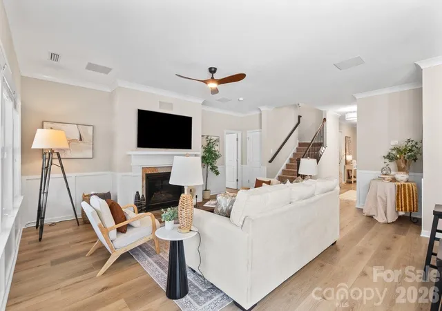 Photo 4 of Single family home for sale at 7007 Shaw Ct, Fort Mill, SC 29707 | MLS# 4434076 | Listing updated on 2026-10-20