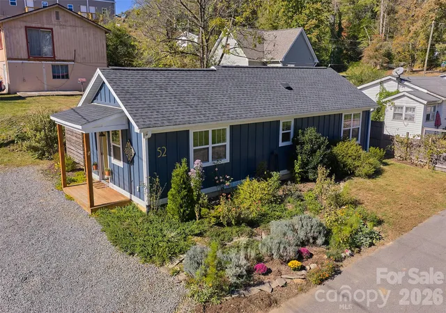 Single family home for sale at 52 North Ln, Brevard, NC 28712 | MLS# 4434084