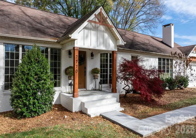 Photo 3 of Single family home for sale at 7770 Sherrills Frd Rd, Sherrills Ford, NC 28673 | MLS# 4434087 | Listing updated on 2026-10-25