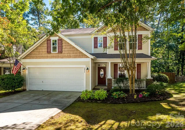 Single family home for sale at 9833 Coatbridge Dr, Charlotte, NC 28269 | MLS# 4434113
