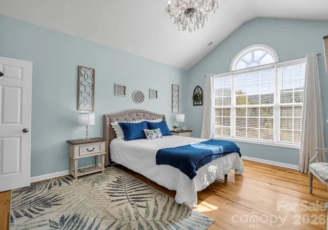Photo 4 of Single family home for sale at 215 N Crab Meadow Dr, Hendersonville, NC 28739 | MLS# 4434127 | Listing updated on 2026-10-15
