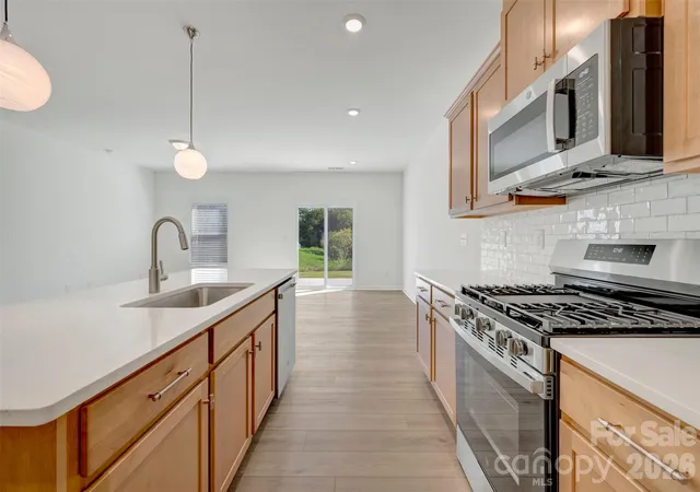 Photo 4 of Townhouse for sale at 783 Kitfox Dr NW, Concord, NC 28027 | MLS# 4434139 | Listing updated on 2026-10-26
