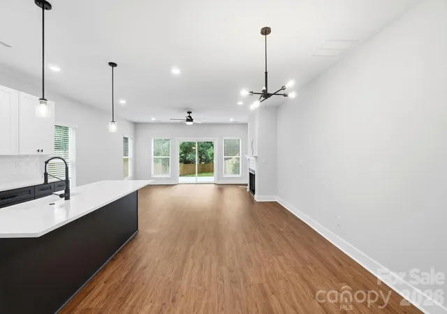 Photo 4 of Townhouse for sale at 3217 Credenza Rd, Charlotte, NC 28208 | MLS# 4434142 | Listing updated on 2026-10-26