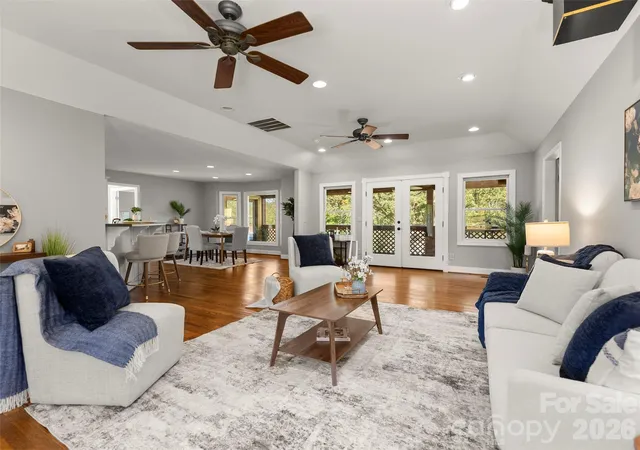 Photo 3 of Single family home for sale at 45 Bonnie Brae Dr, Weaverville, NC 28787 | MLS# 4434153 | Listing updated on 2026-10-19