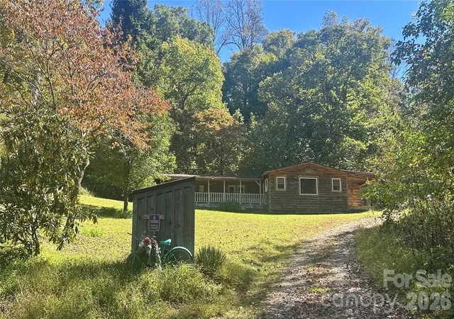 Photo 2 of Single family home for sale at 217 Sandalwood Rd, Whittier, NC 28789 | MLS# 4434155 | Listing updated on 2026-10-15