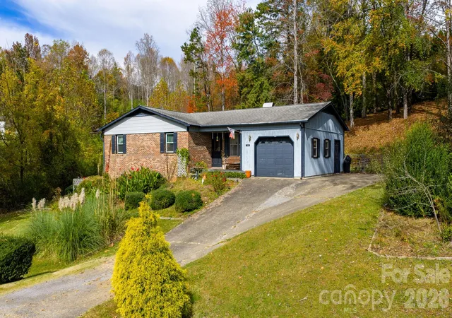 Photo 2 of Single family home for sale at 745 Marler Rd, Marion, NC 28752 | MLS# 4434164 | Listing updated on 2026-10-29