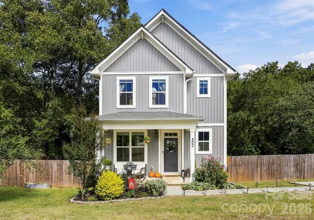 Photo 1 of Single family home for sale at 302 Cherry St #255, Belmont, NC 28012 | MLS# 4434166 | Listing updated on 2026-10-27