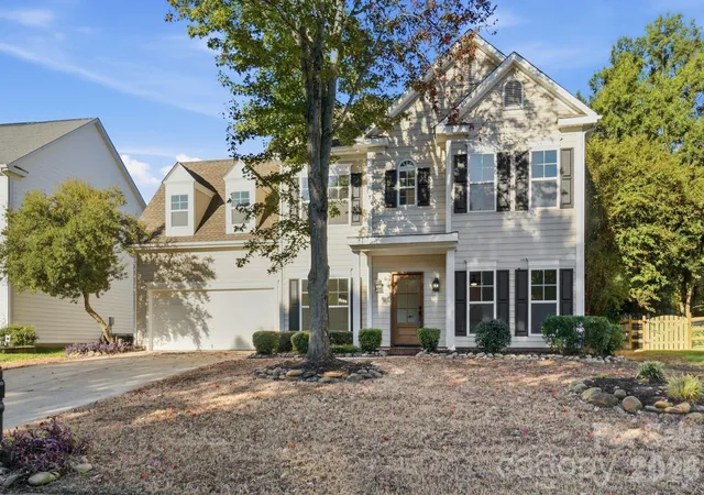 Photo 1 of Single family home for sale at 519 Whitehead Ct, Fort Mill, SC 29708 | MLS# 4434167 | Listing updated on 2026-10-20